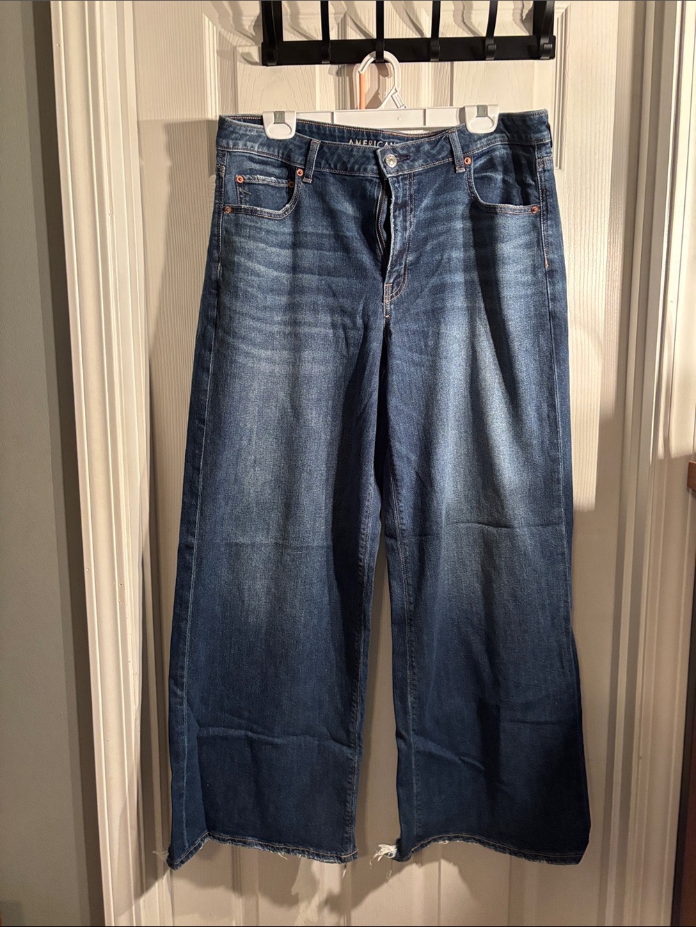 American Eagle Outfitters Women's Wide Leg Distressed Dark Blue Jeans